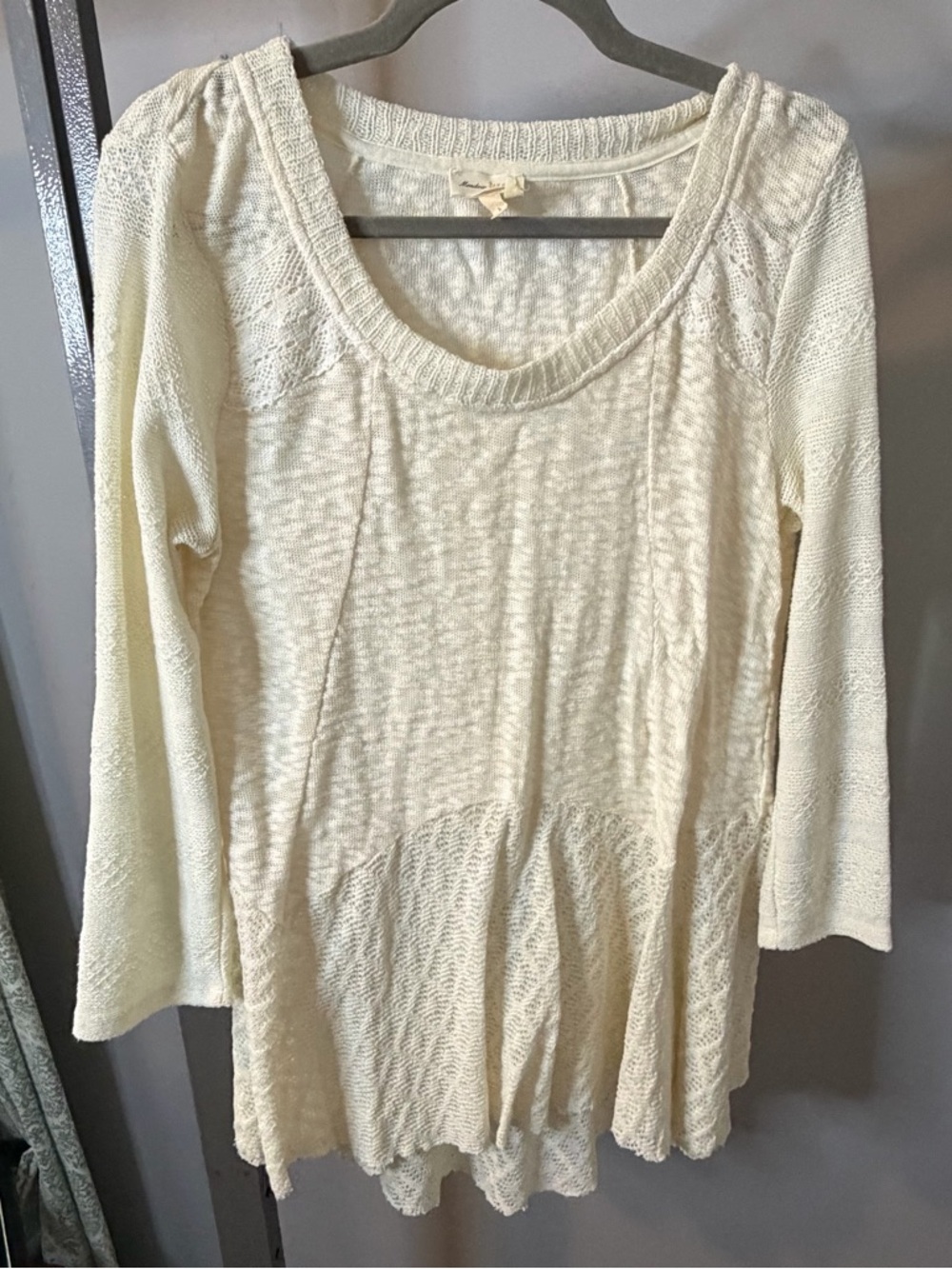 Meadow Rue Light Cream Scoop Neck Peplum Knit Top
